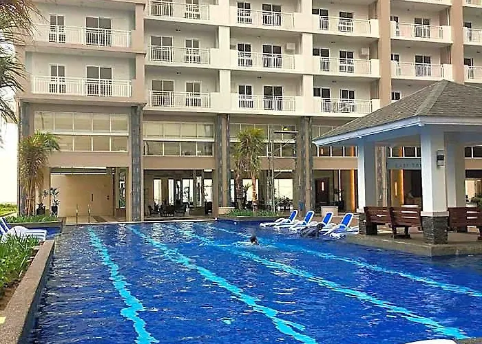 Lumiere Res Pasig -2br West Hotel 4*
