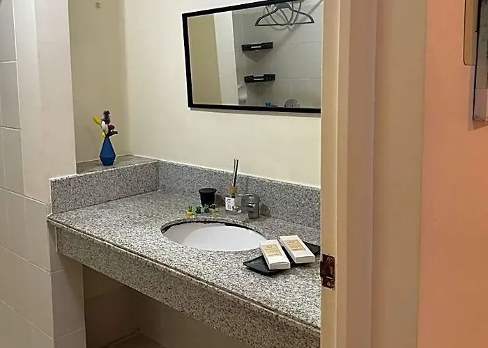 Lumiere Res Pasig -2br West