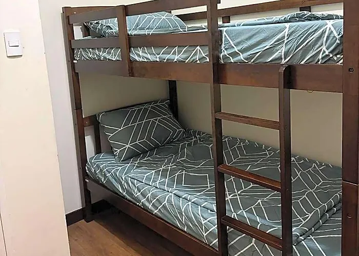Lumiere Res Pasig -2br West 4*